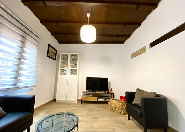 Apartamento Banos Arabes De Cenizal Antes Plaza De Las Fuentes