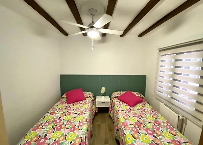 Apartamento Banos Arabes De Cenizal Antes Plaza De Las Fuentes